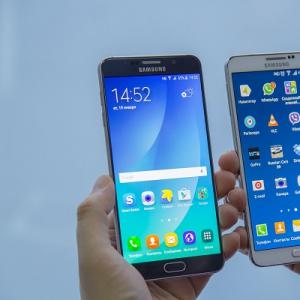 Paano haharapin ang mabilis na paglabas ng mga Samsung Galaxy smartphone?